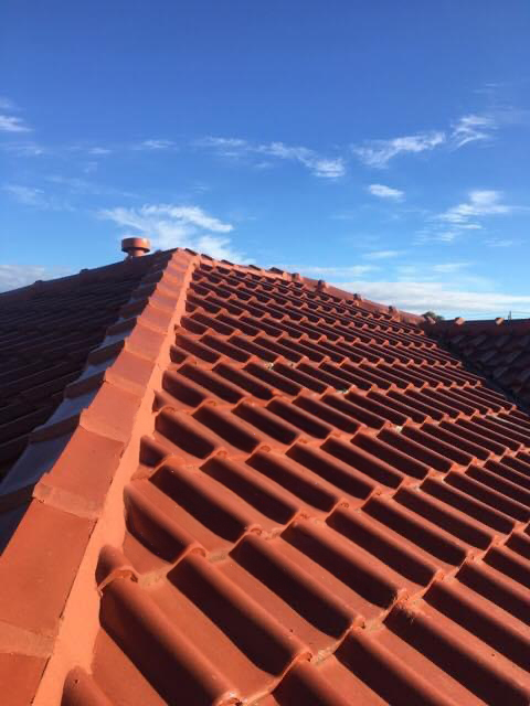 Roof restorations in mebourne west